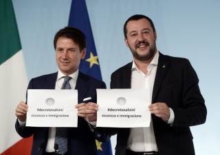 L’APPROVAZIONE DEL DECRETO SALVINI È UN GRAVE ERRORE E PER DI PIÙ NON RAGGIUNGERÀ I RISULTATI PROMESSI di Alfiero Grandi